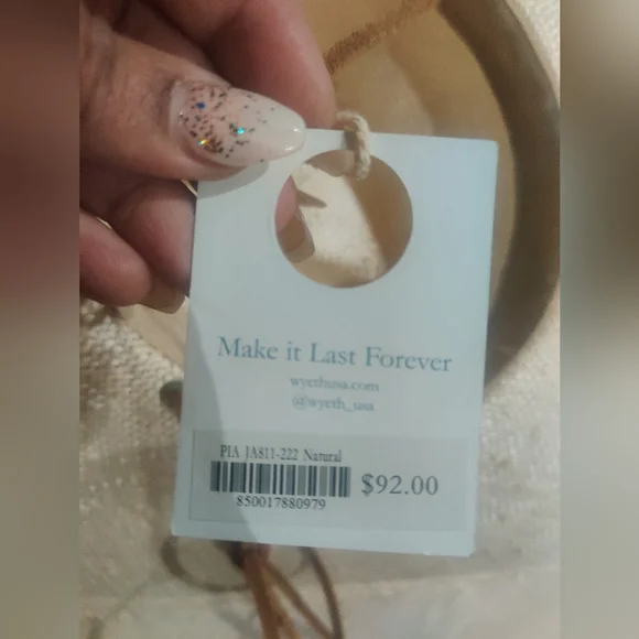 Hat - Picture 2 of 2